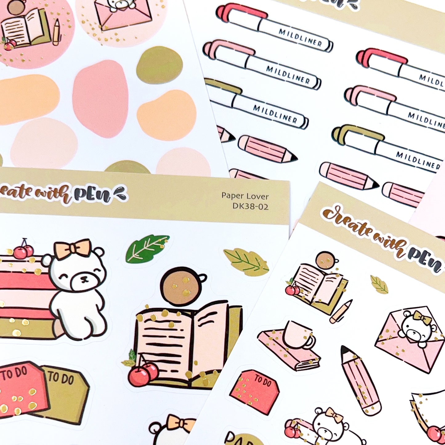 KIT38 | Paper Lover