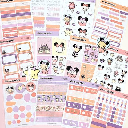 Minnie Explores Sticker Kit